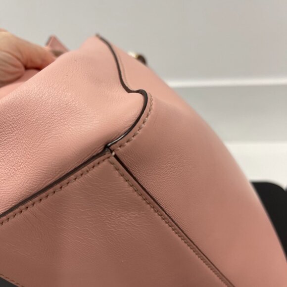 Gucci Medium Nymphaea Top Handle 2-way Bag Preloved in Good Condition  (124487) - Picture 7 of 14